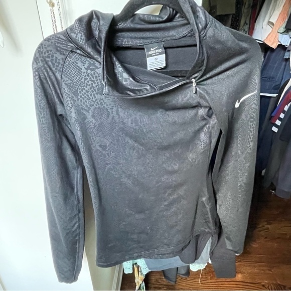 𝅺nike python pullover - Picture 2 of 6